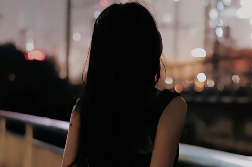 出道8年从不接吻戏被称最干净女演员的她凭啥让大导演抢着捧