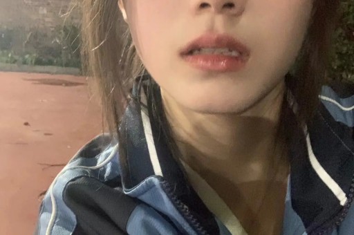 一手好牌打稀碎 三料影后马苏 被黑人驮肩 帮闺蜜撒谎 终究自断前程